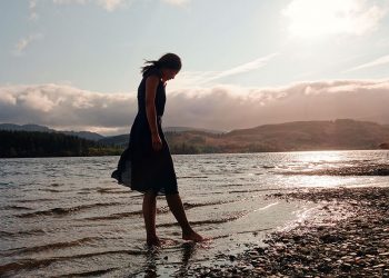 Làm sao để quên một người mình rất yêu