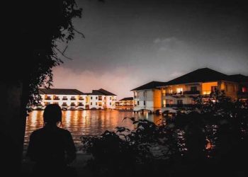 tâm lý con gái khi yêu xa như thế nào