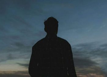 tâm lý đàn ông khi yêu thầm