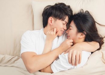 Khi đàn ông lên đỉnh có biểu hiện gì