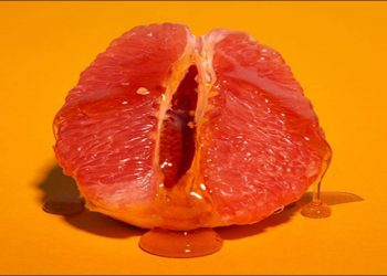 quan hệ lần đầu đau rát nhưng không ra máu